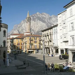 La Casa Sul , Lecco Italie
